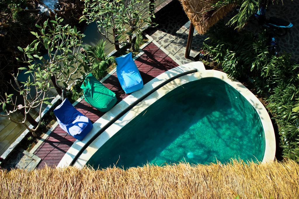 Matra Bali Surf Camp Pensión Canggu Exterior foto