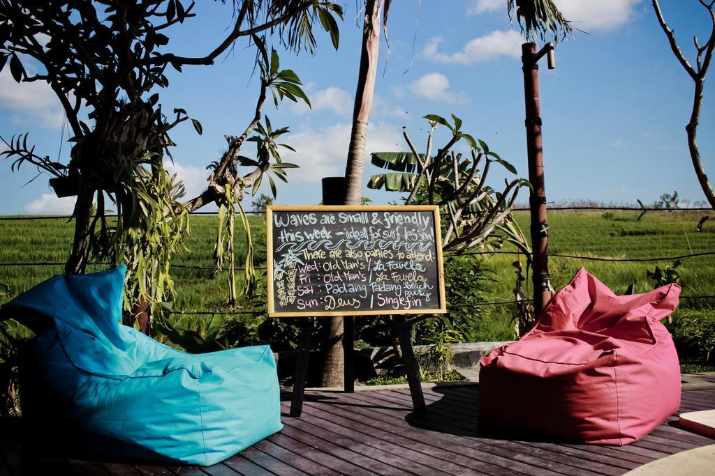 Matra Bali Surf Camp Pensión Canggu Exterior foto
